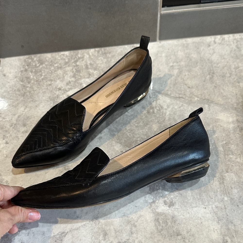Nicholas Kirkwood Iconic Beya Black Leather Loafer Flats with Gold Heel Accent